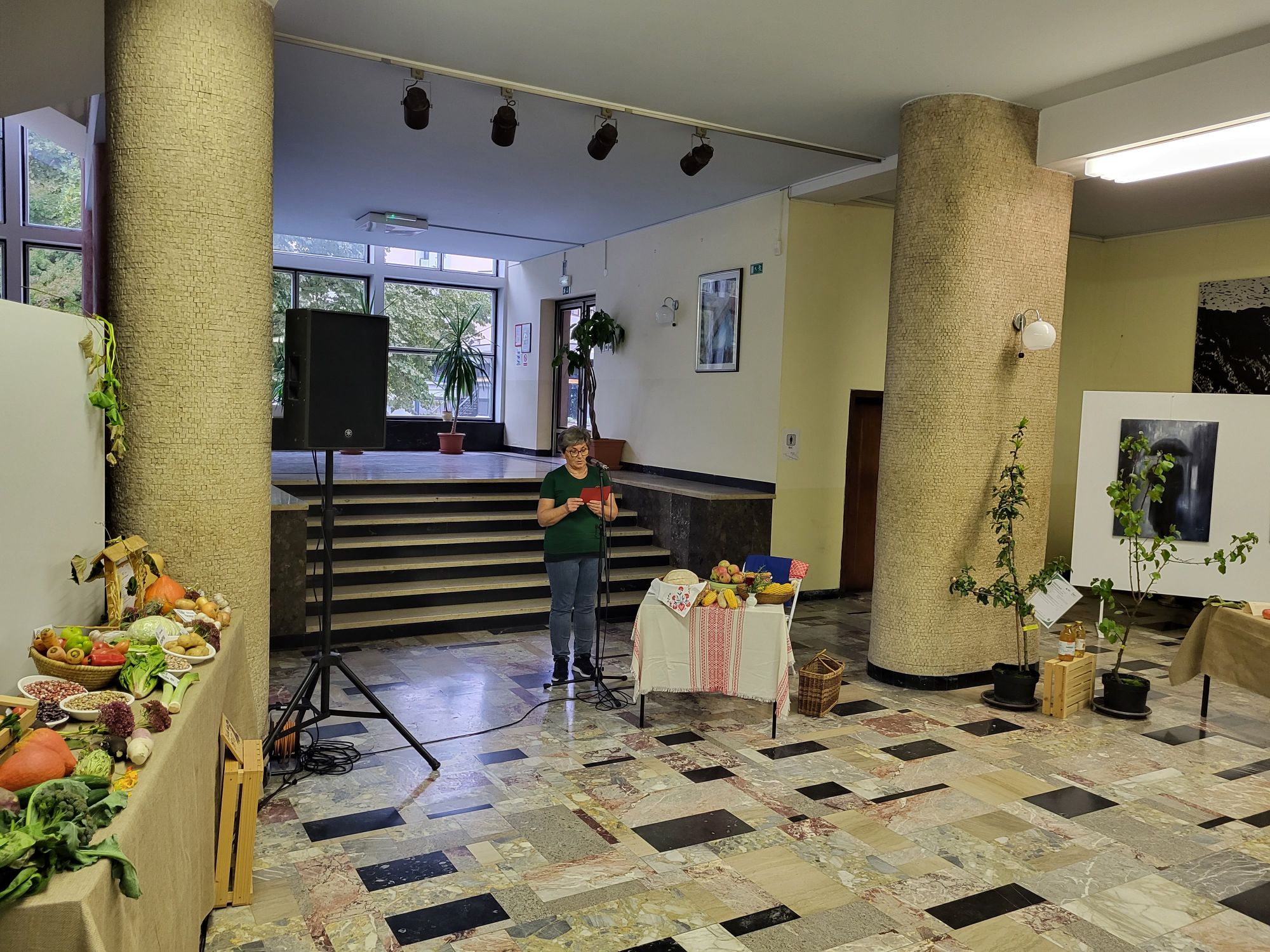 aTL Udeleženci otvoritve v Zagorju ob Savi